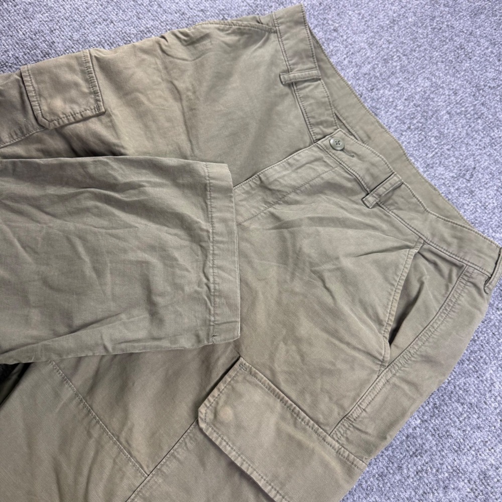 Uniqlo Cargo Pants M Olive Green Straight Leg Utility Trousers Womens